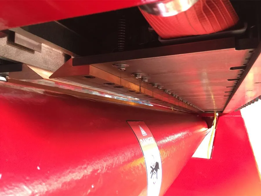 A view of the clamping fingers from below