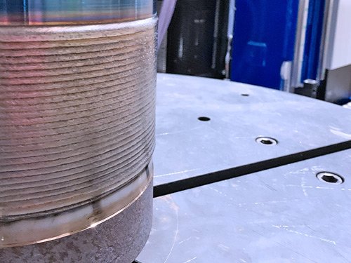 key-plant-automation-weld-overlay-cladding-system-tig-weld-pipe Overlay welded pipe